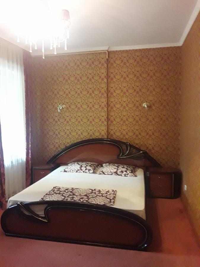 Kak Doma Aparthotel Odessa Exteriör bild